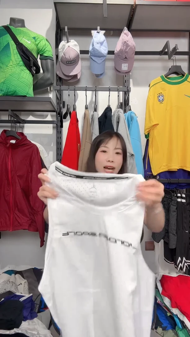 1576 编码 瑕疵款直播间过款为准 尺码