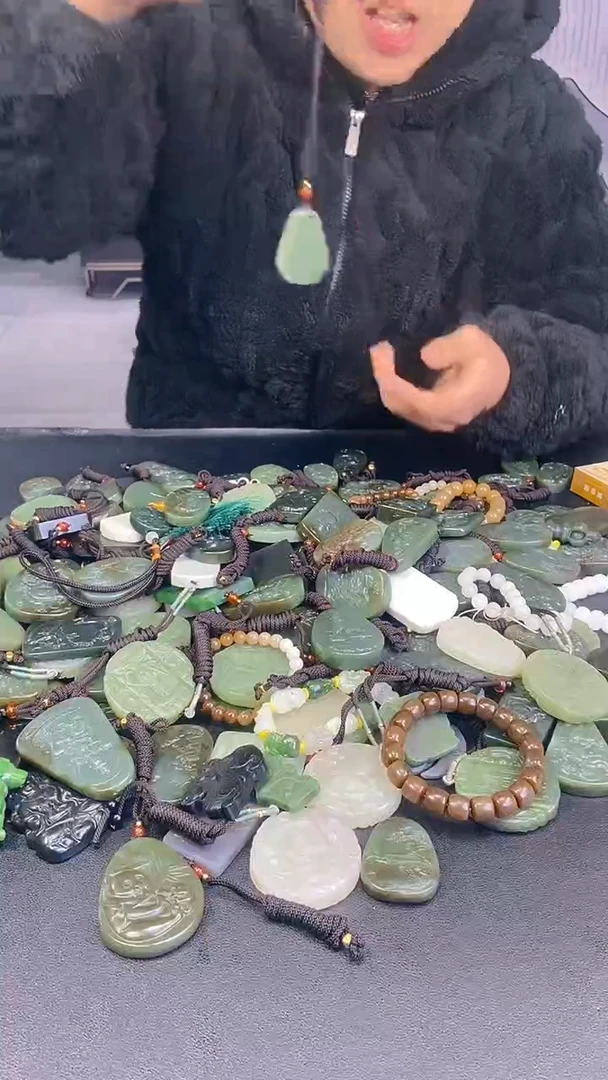 未镶嵌和田玉珠宝半成品1