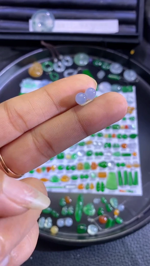 未镶嵌挂件翡翠珠子