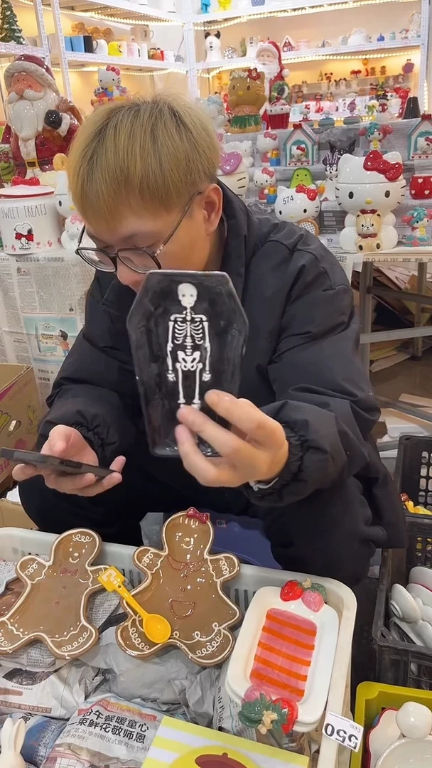 手工艺品琉璃满 28包邮，运费可退，微瑕陶瓷不退不换