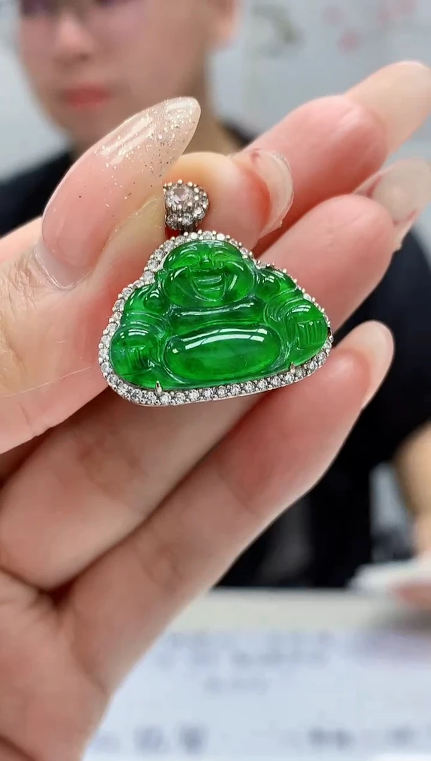 【闪购商品】定制翡翠未镶嵌4688MM-毛货挂件33赠链子