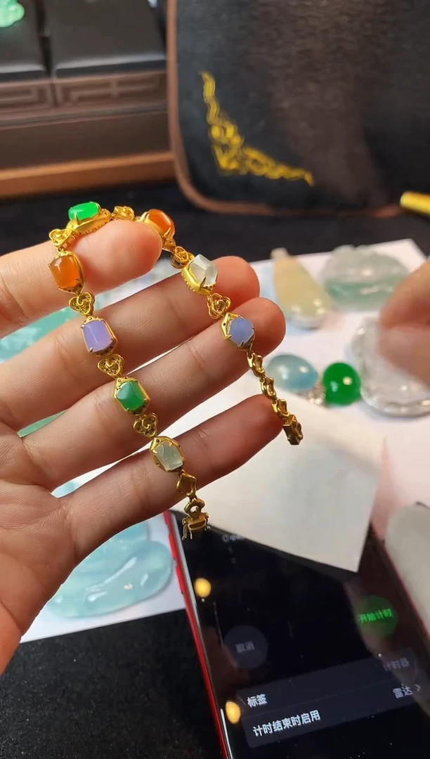 18K金镶嵌定制翡翠B*CPA-手链