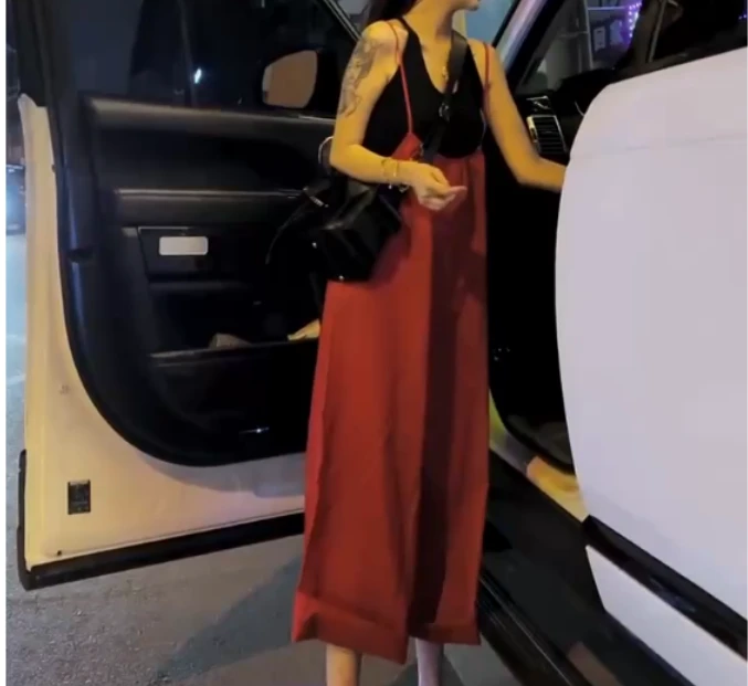 2025夏季新款时尚潮流百搭精品女装-YA12258