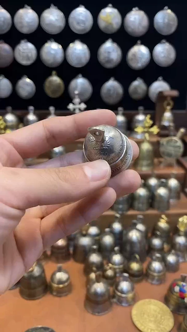 随**行香港大一元微瑕