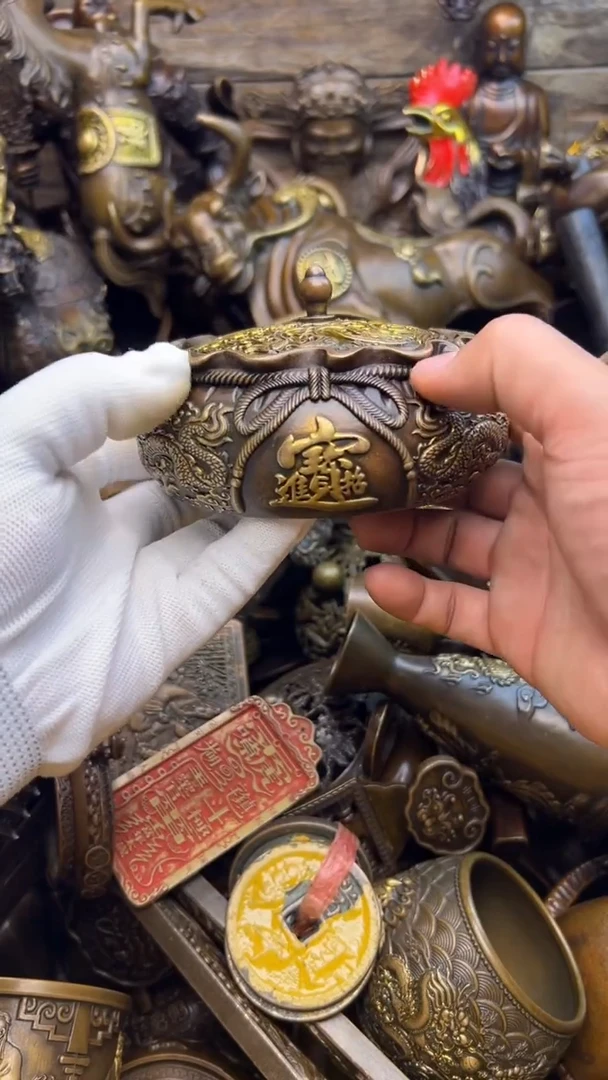 精美铜器 ，点击下单