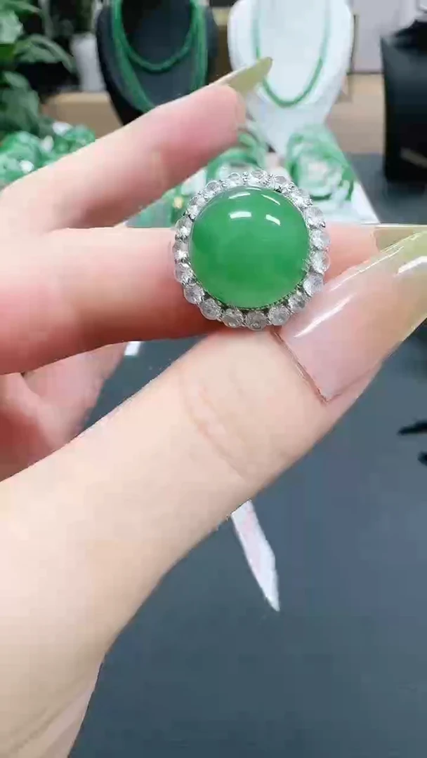 未镶嵌1石英质玉（非洲翠）/9928