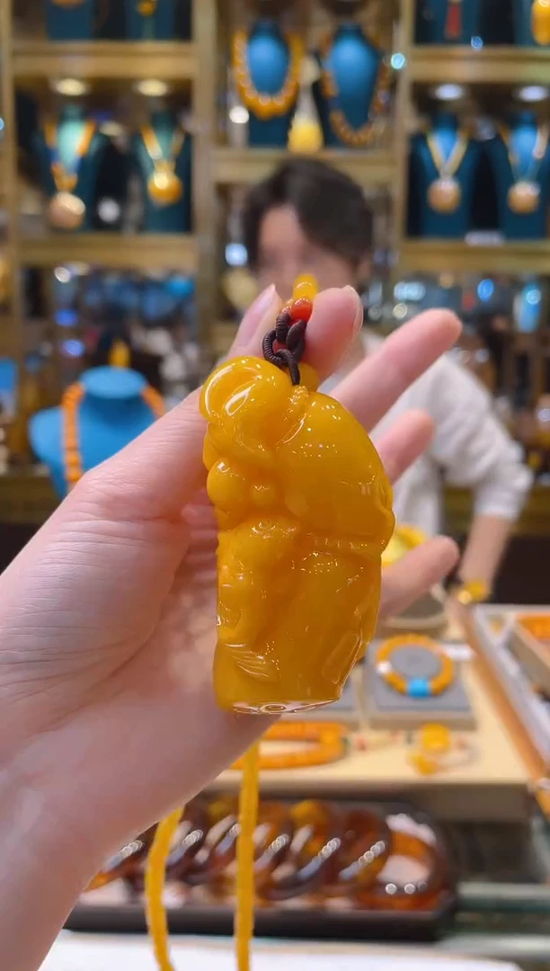 未镶嵌颈饰蜜蜡5@@SJ50419018