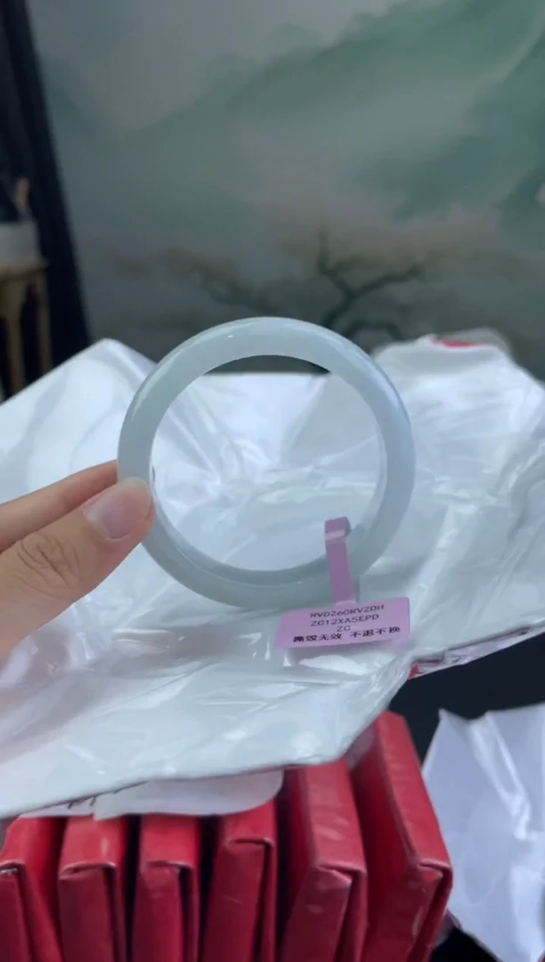 翡翠手镯未镶嵌3翡翠手镯