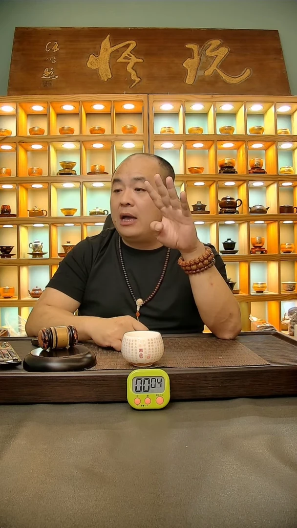 茶盏714.。。。。。。。