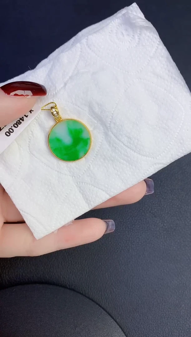 颈饰未镶嵌翡翠缅甸天然翡翠a货
