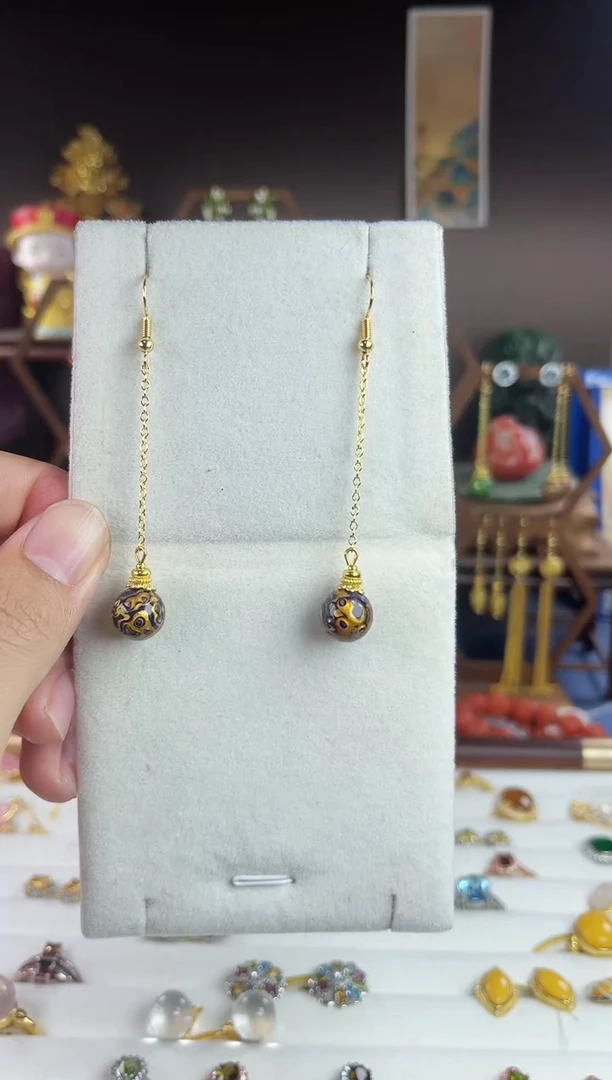 ，825-5子时归系列大漆花色耳钩