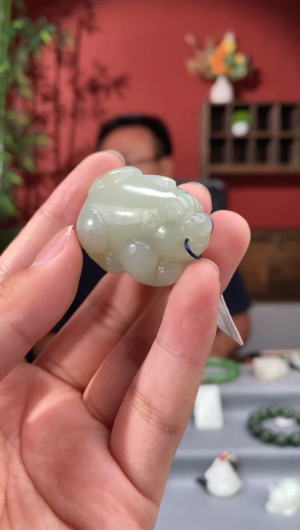 和田玉未镶嵌吊坠(不含链)1