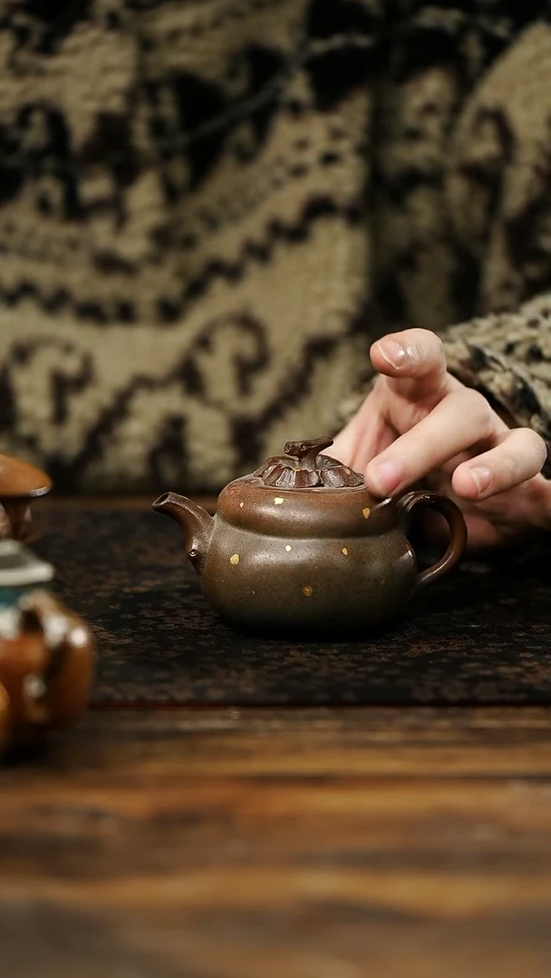 茶杯紫砂瑕疵 洒金柿子，任发其一