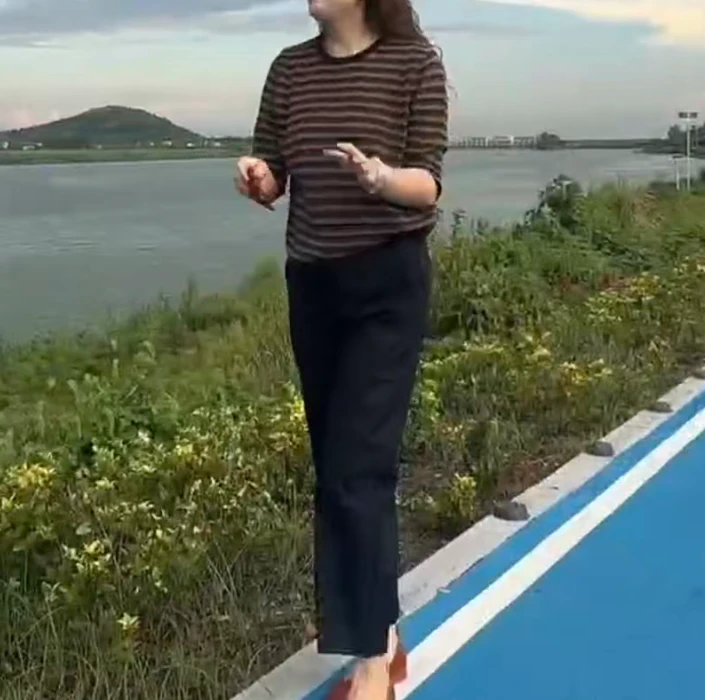 时尚潮流百搭精品女装dgd3482