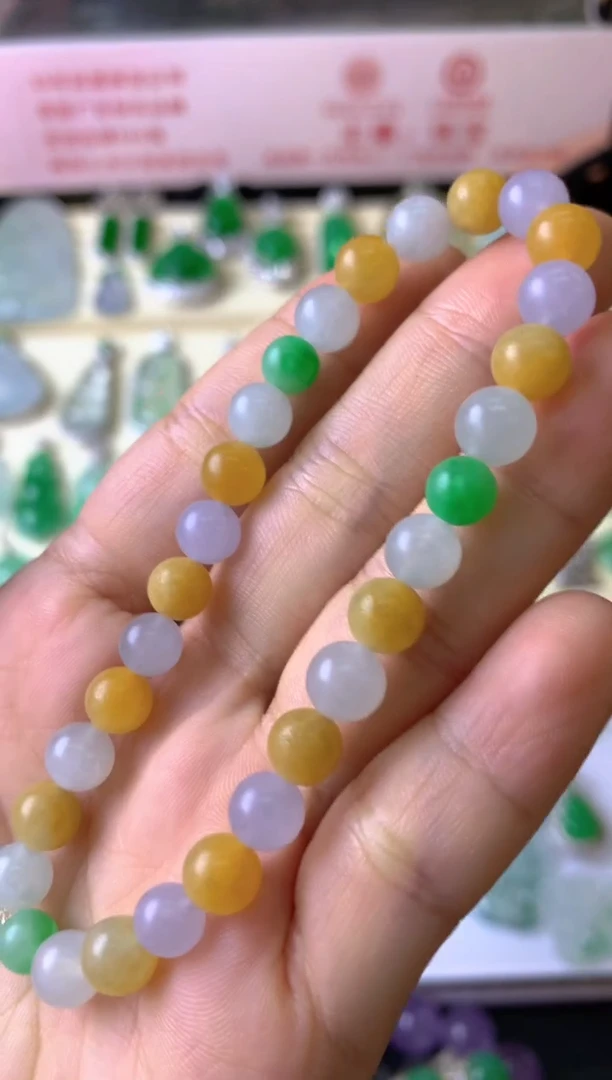 未镶嵌定制翡翠笑*毛货抛光