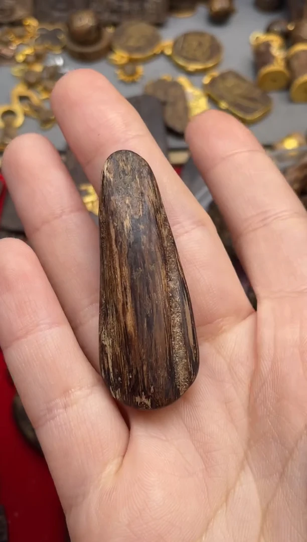 沉香吊坠沉香吊坠4