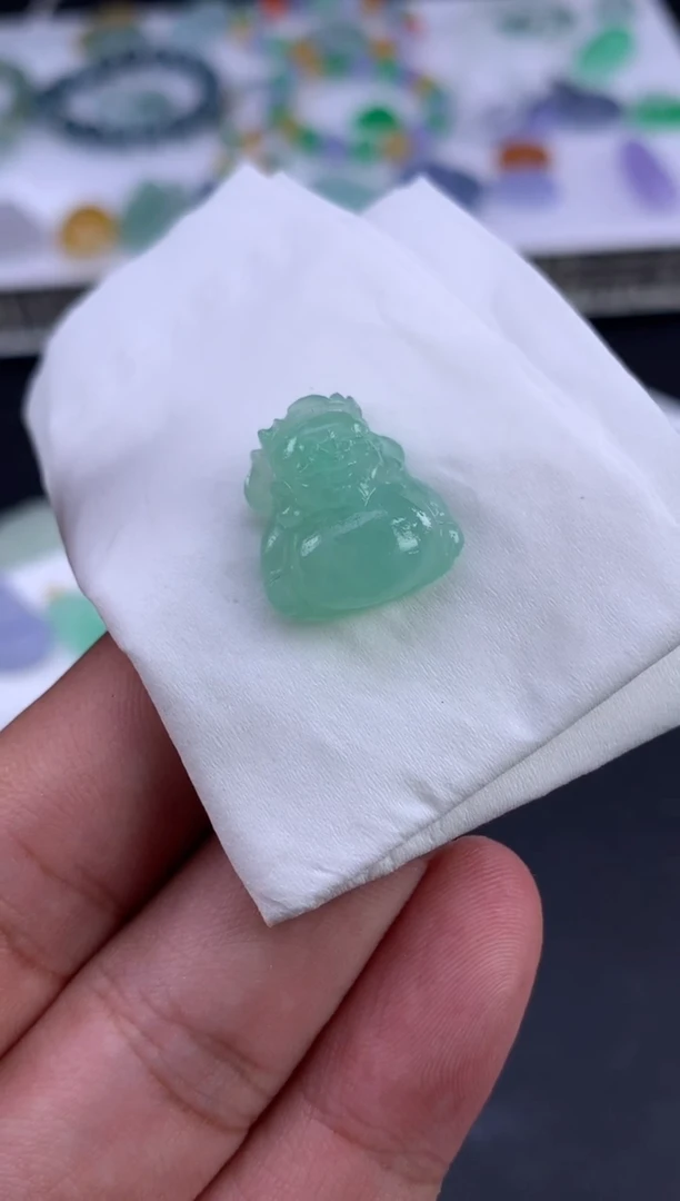 未镶嵌定制翡翠开**米翡翠