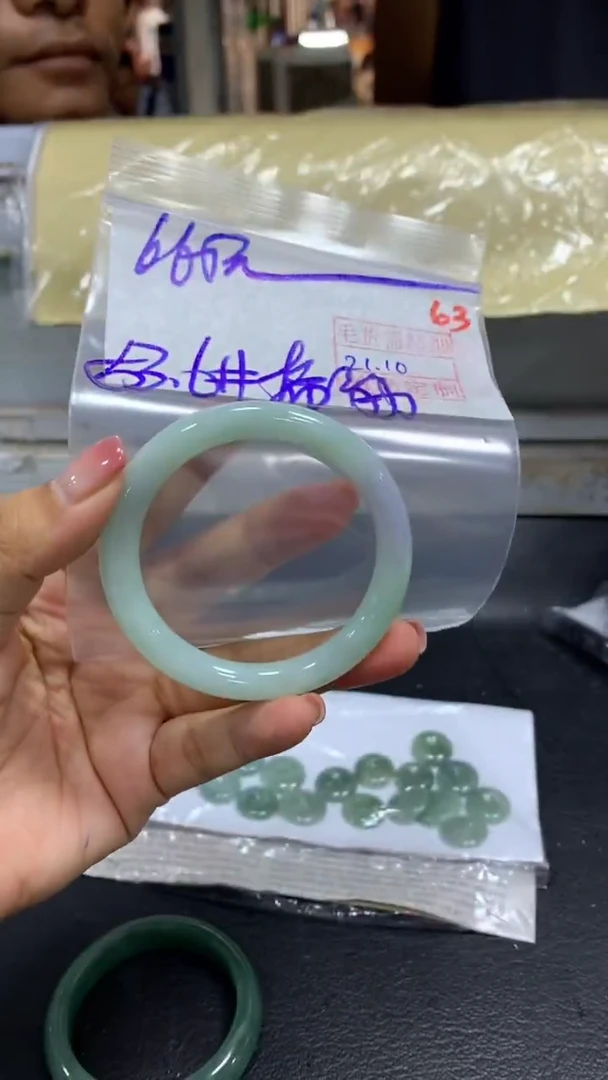 未镶嵌定制翡翠毛货需精细抛光+拍一发一+63