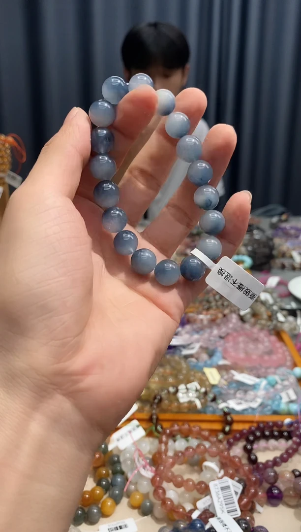 水晶手链未镶嵌执**～蓝兔毛