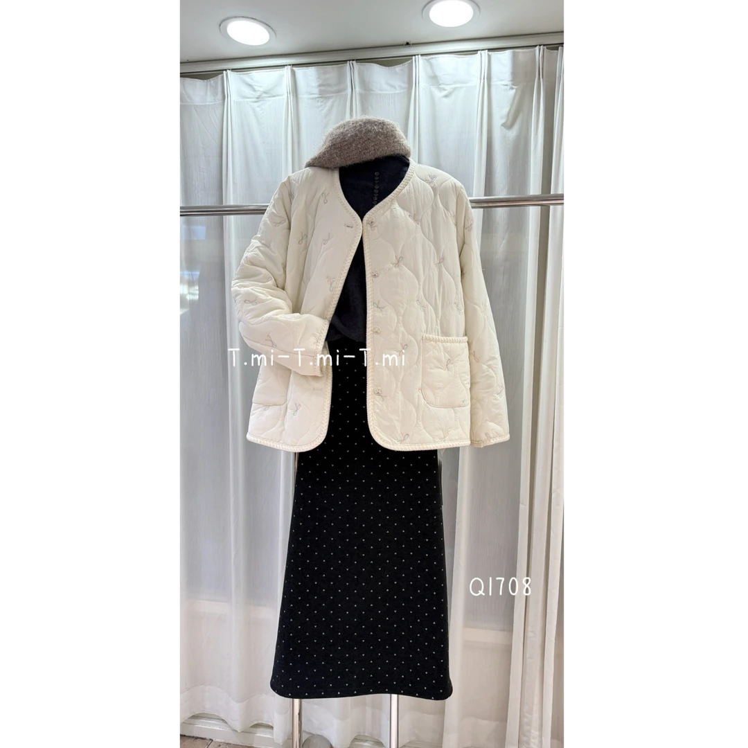 特价无售后三天不发要退款上衣,自己出运费,出单号运费不退Q1708