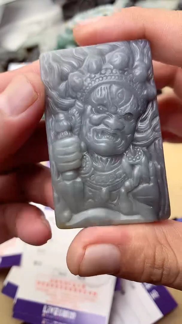 定制翡翠未镶嵌翡翠1