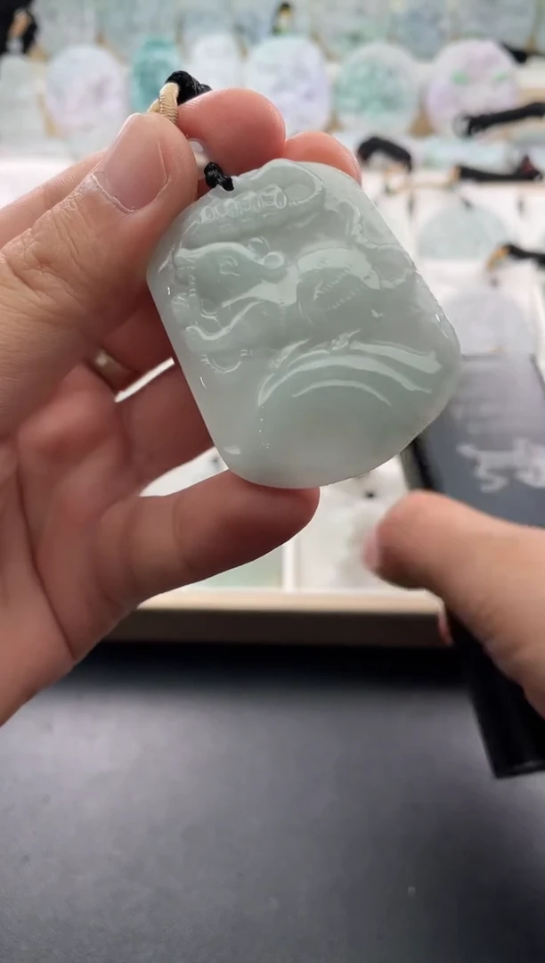 颈饰未镶嵌翡翠25/10/29/834