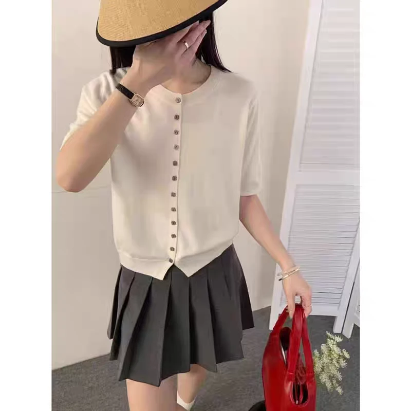一排扣针织开衫短袖女