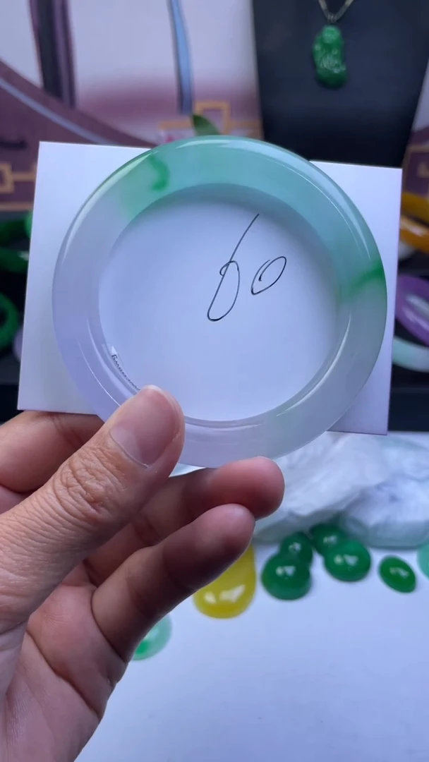 非金属仿水晶手镯