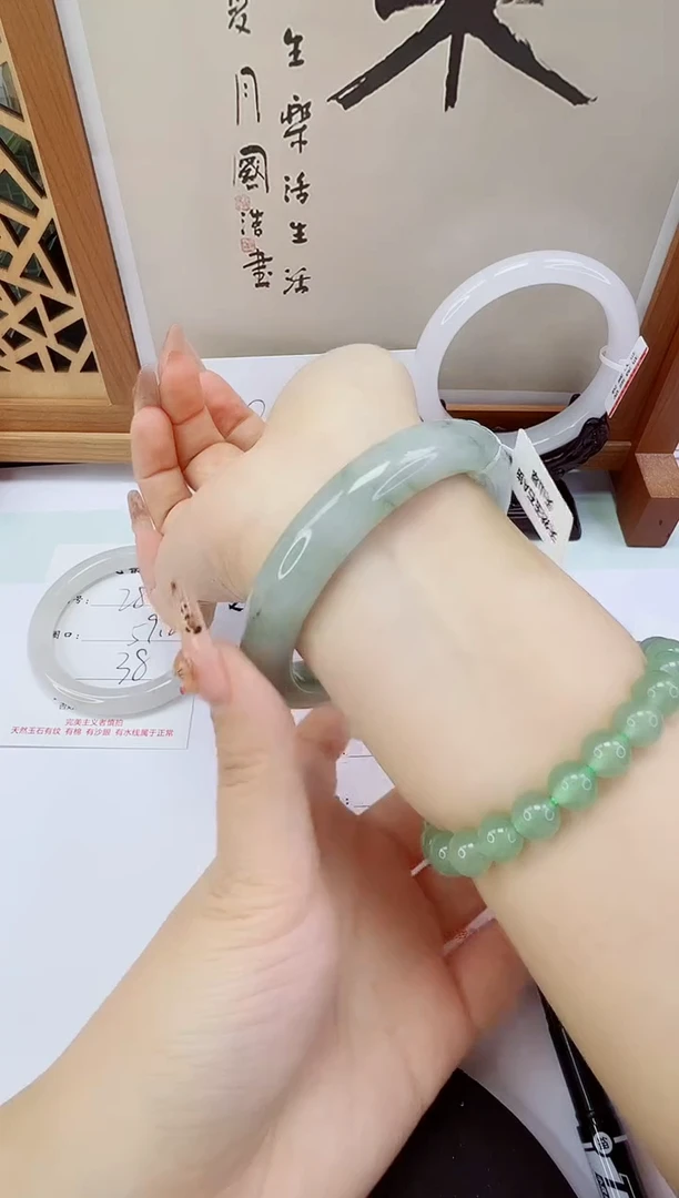 未镶嵌手镯石英岩玉283-60/61