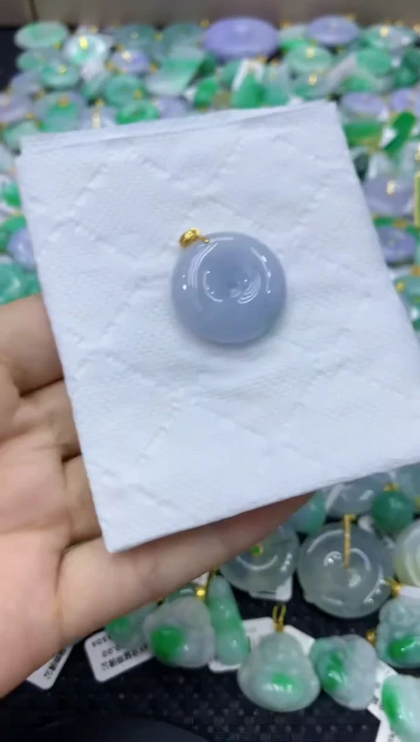 颈饰未镶嵌翡翠天然缅甸翡翠A货