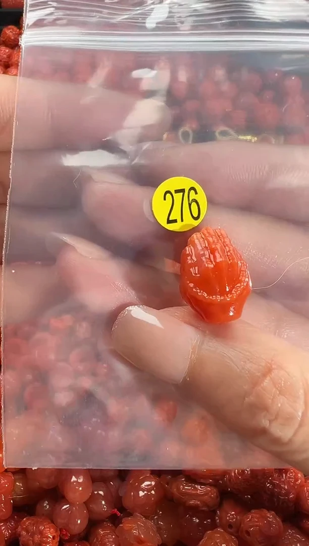 颈饰未镶嵌南红玛瑙1