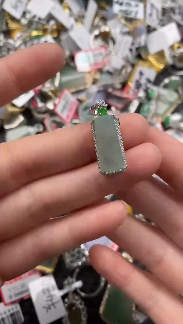 银S925镶嵌戒指翡翠333               3