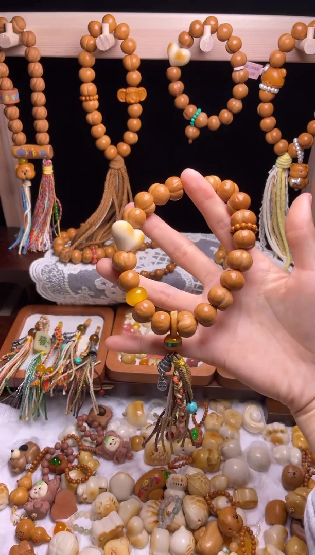 吊坠猴头核桃?**?全品聚宝盆藏式一套