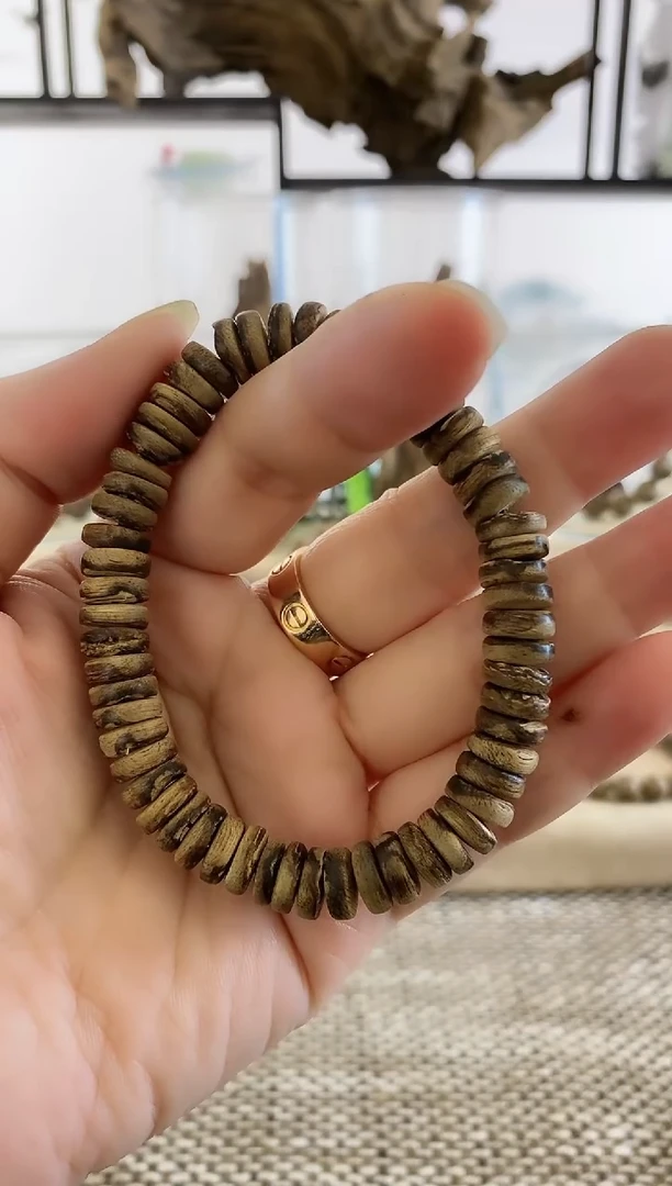 【闪购商品】沉香手串达拉干熟结老料片片珠9+MM单圈