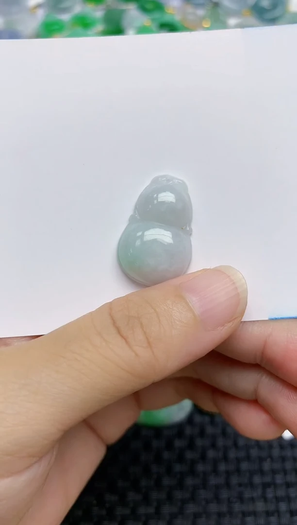 翡翠未镶嵌颈饰天然A货翡翠