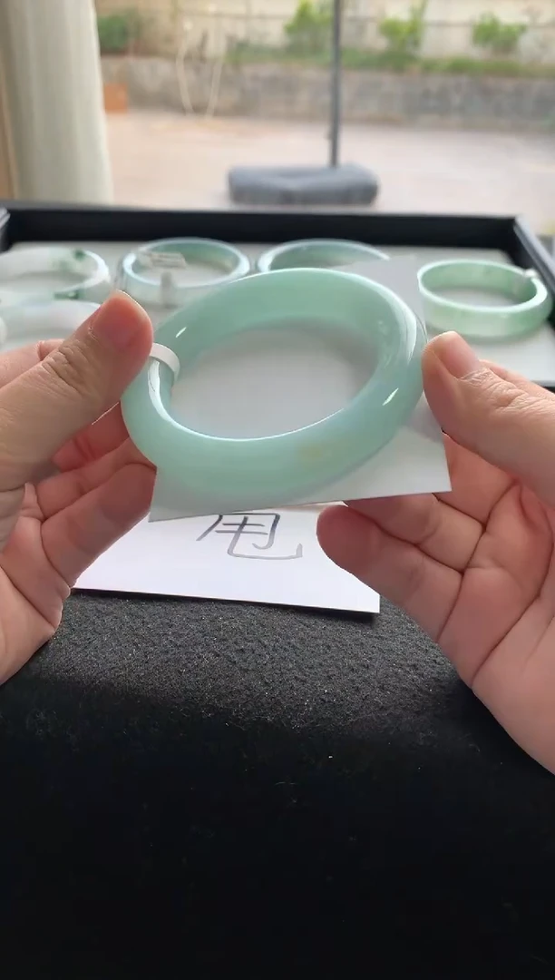 未镶嵌手镯翡翠55圆条Y3892买断