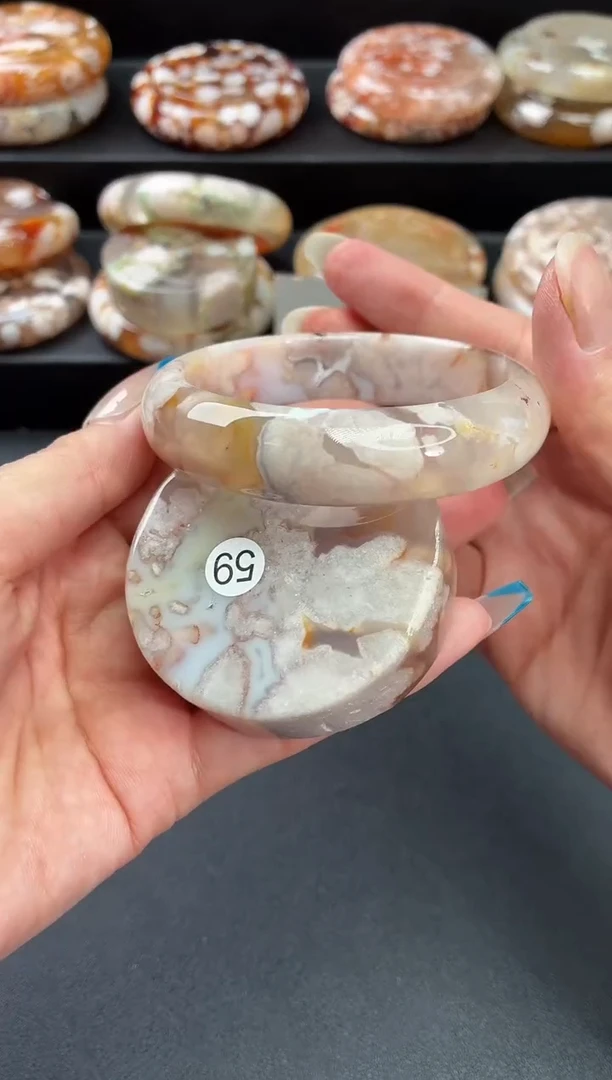 手镯玛瑙/玉髓未镶嵌石英质玉赠送镯心)56圈55/56带