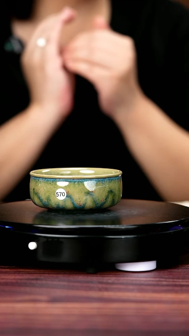 杯子570#李盼龙一级品钧瓷水缸普洱盏