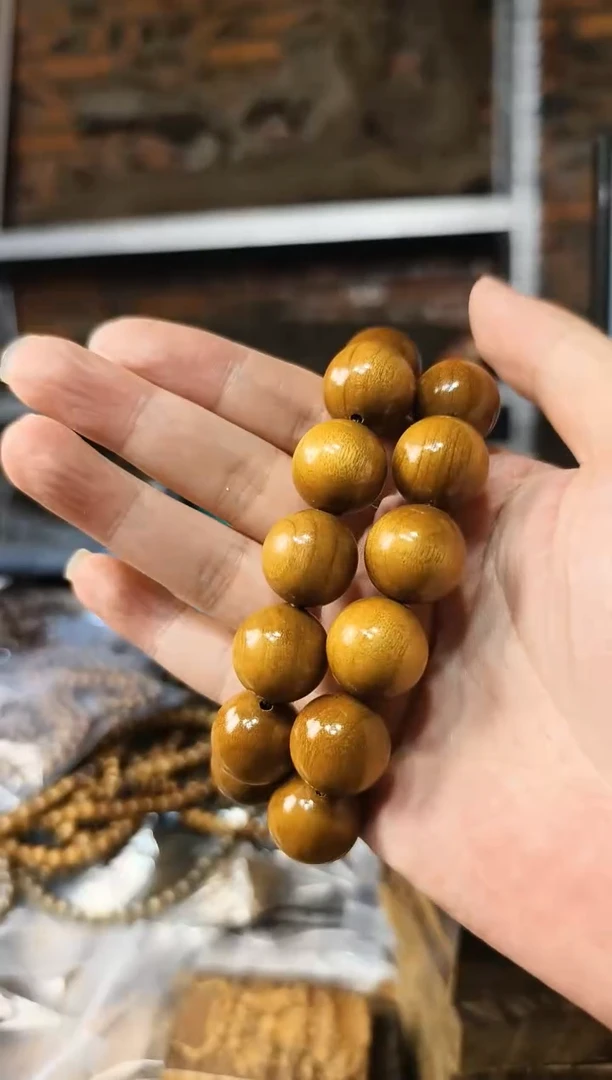 楠木（金丝楠）手串/手链1.8阴沉黄手串