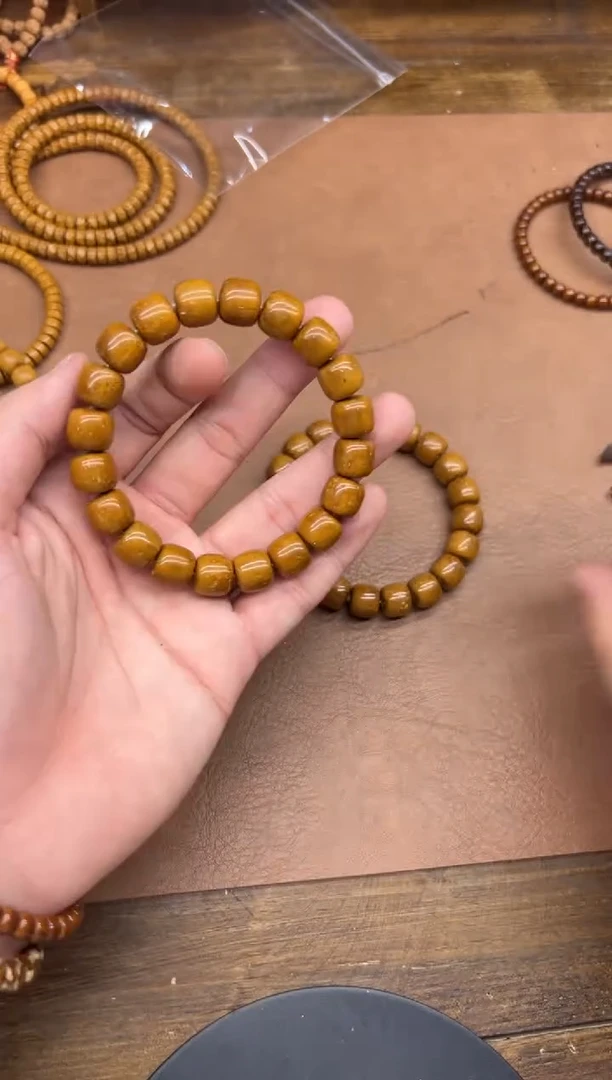 手串紫金鼠A784 黄皮卡12