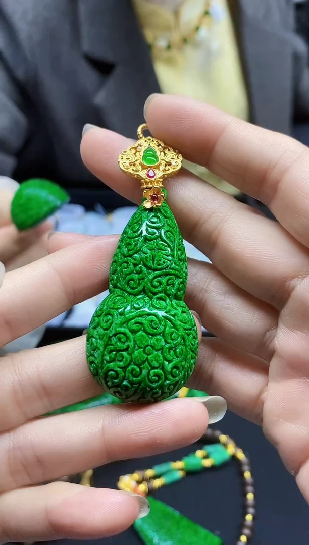 颈饰未镶嵌翡翠翡翠吊坠