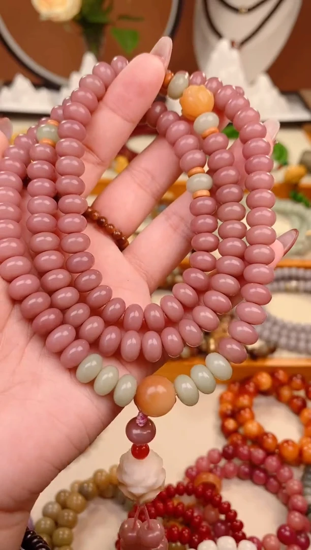 【闪购商品】菩提根/象牙果手串香芋莲花108颗