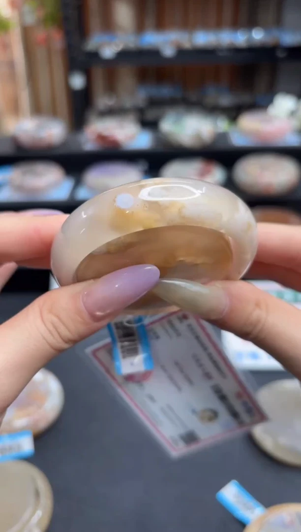 未镶嵌手镯石英质玉A413(54圈赠送镯心)