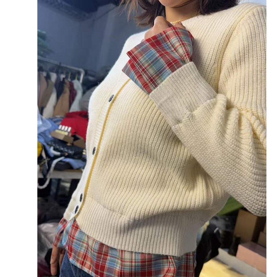 高领针织时尚刺绣常规款百搭圆领毛针织衫拼接