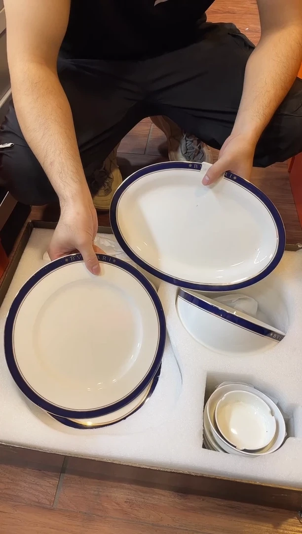 杯鸿辉家品牌瓷器，京东包邮！