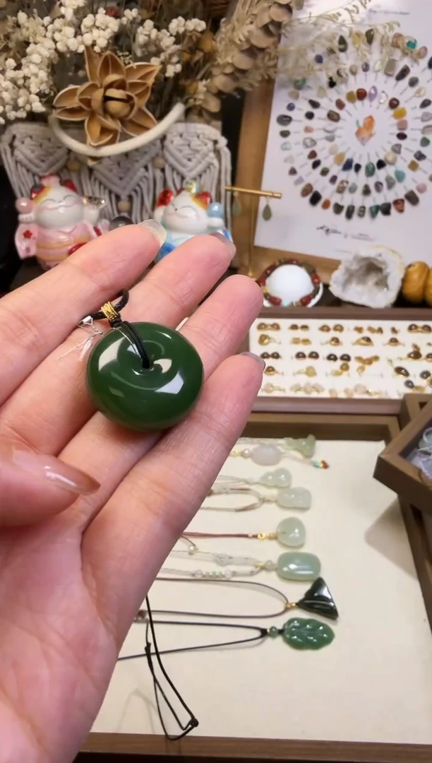 水晶摆件未镶嵌平安扣
