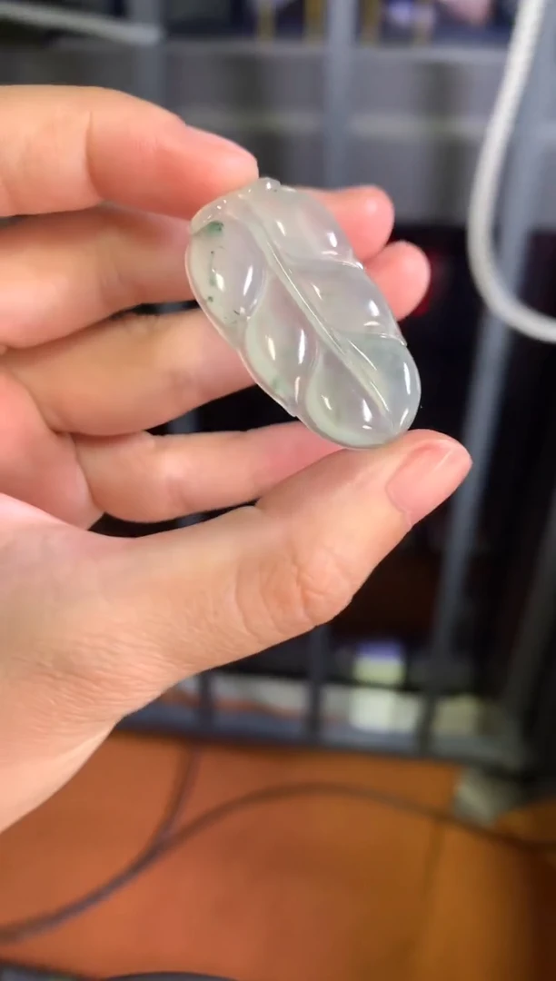 未镶嵌定制翡翠毛货