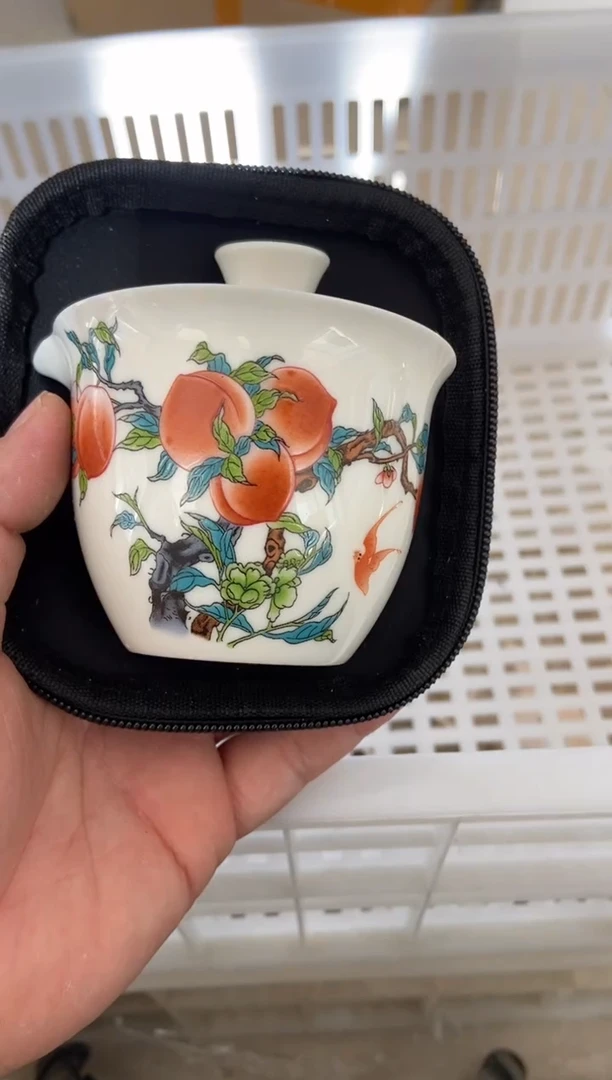 无运费险有瑕疵的摄影的产品有使用过的痕迹有点脏介意勿拍