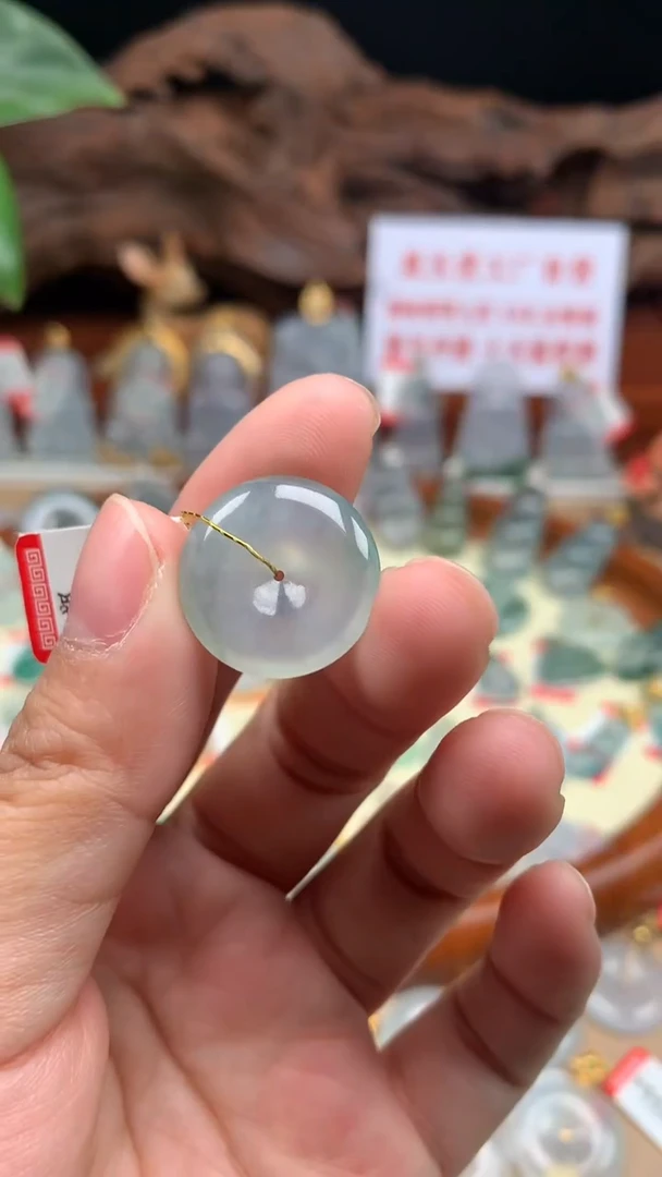 【闪购商品】翡翠吊坠(不含链)未镶嵌平安扣