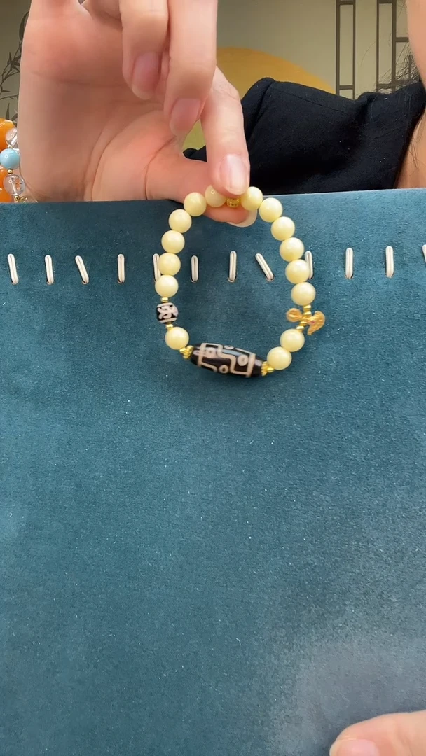 裸石琥珀未镶嵌A1598天然蜜蜡